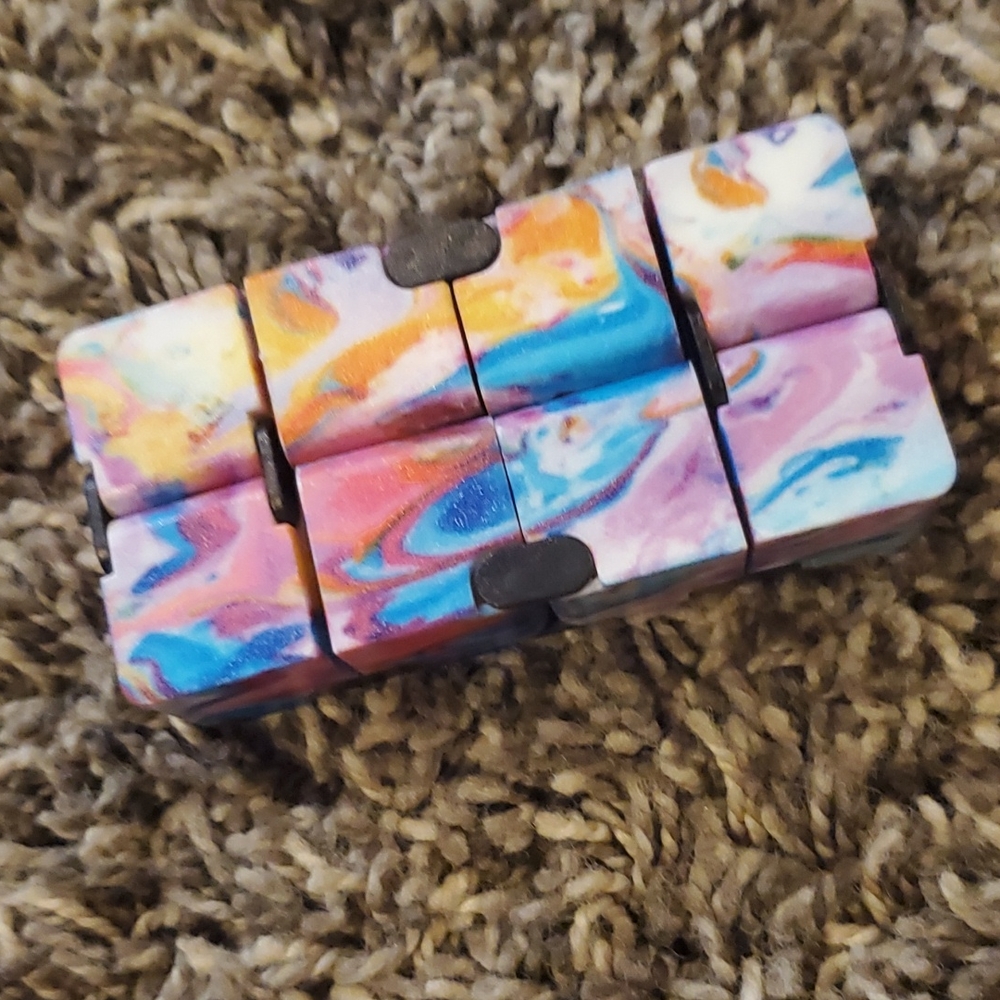 Infinity cube - Picture 2 of 3